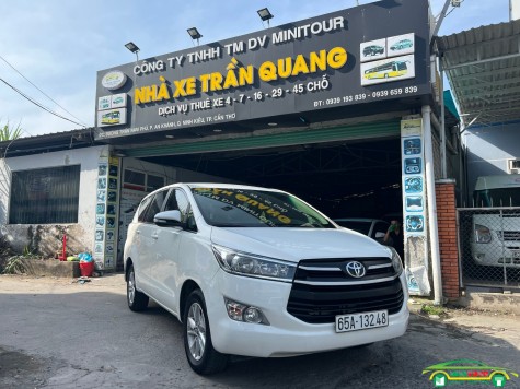 Thuê xe tháng Cần Thơ | Toyota Veloz Cross